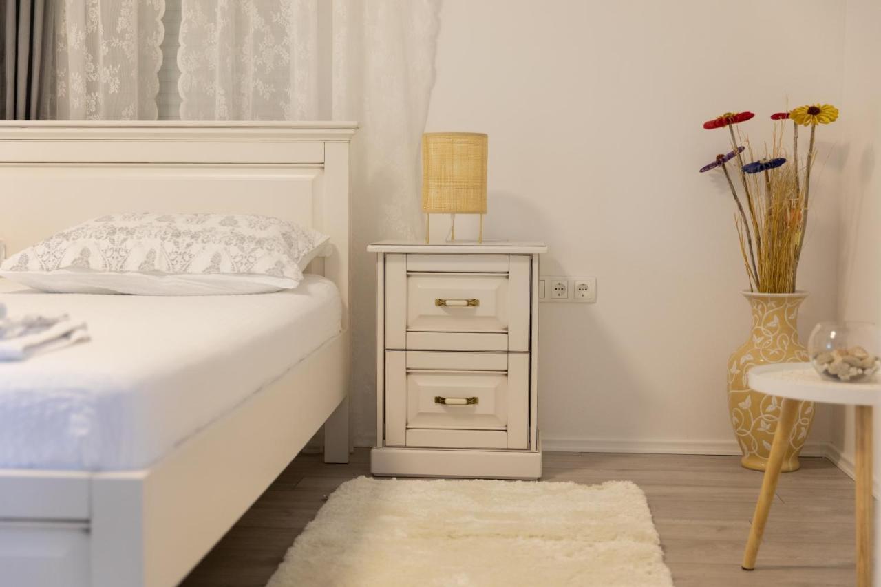 Apartment Kravica ยูบุสกี ภายนอก รูปภาพ