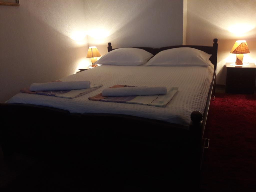 Apartment Kravica ยูบุสกี ภายนอก รูปภาพ